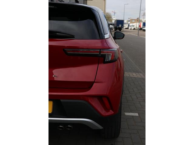 Opel MOKKA 1.2 Turbo Ultimate AUTOMAAT / Navigatie / Camera / Trekhaak /