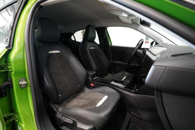 Opel MOKKA Mokka-e Ultimate 50-kWh 11kw bl. | Technologie Pakket | Apple Carplay | Stoelverwarming | Camera