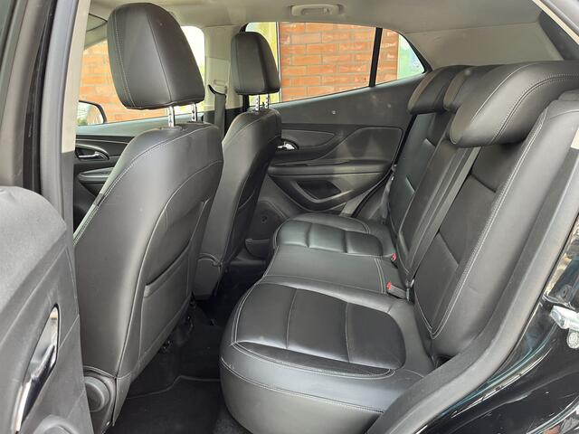 Opel MOKKA X 140 Turbo 4x4 Innovation | Schuifdak | Stuur- en stoelverwarming | Trekhaak | Leder | Camera achter | Keyless |