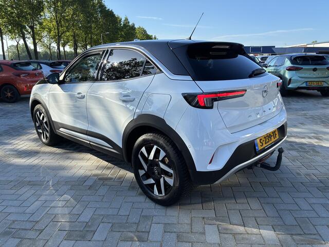 Opel MOKKA Mokka-e Business Elegance 50-kWh 3-fase | ECC | Navigatie | Camera | Stoel & Stuurverwarming | LED Verlichting | LM-velgen | Afneembare Trekhaak | Cruisecontrol