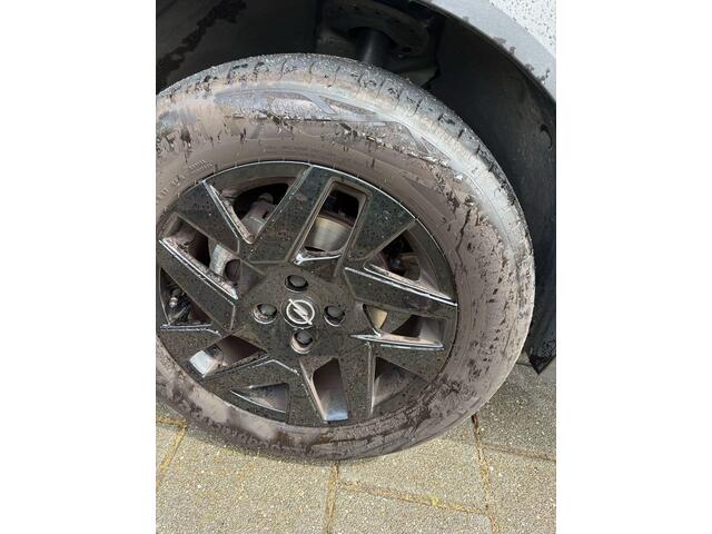 Opel MOKKA 1.2 Turbo GS Line | 130pk | Automaat | Navigatie | Camera | 24.000km! |