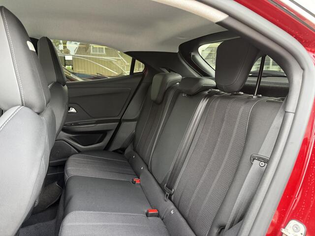 Opel MOKKA Mokka-e Elegance 50-kWh 11kw bl. | Navigatie | 3-fase | Adaptieve Cruise Control | Climate Control | Achteruitrijcamera | Two Tone