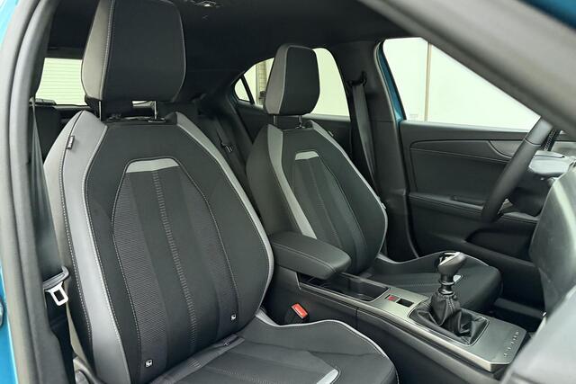 Opel MOKKA 1.2 Turbo GS | ¤ 5.600 Registratie VOORDEEL | Nieuwe auto | 18 inch lichtmetalen velgen | Stoel en stuurverwarming | Keyless entry en start | Achteruitrijcamera | Adaptive cruise control | Matrix led verlichting