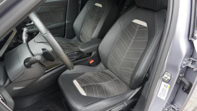 Opel MOKKA 1.2 Turbo 131pk Automaat Ultimate LED Alcantara/Leder Trekhaak 18inch Virtual Cockpit LM A-Camera 24332km!