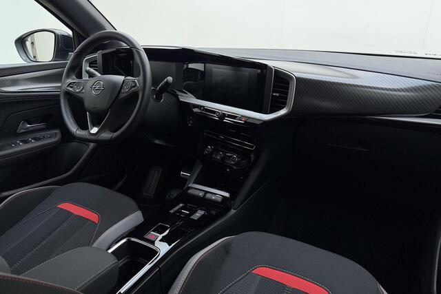 Opel MOKKA Mokka-e GS Line 50-kWh | 3-fase | Camera | Apple Carplay/Android Auto | 17" LM Velgen | Park Pilot | All Season |