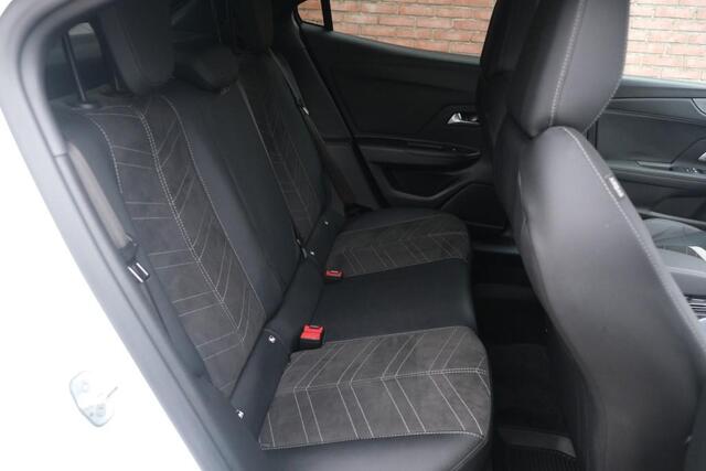 Opel MOKKA 1.2 Turbo 130pk EAT8 Ultimate | App Connect | Climate | Adaptive Cruise | Keyless | Camera | Blind Spot | Winter Pakket