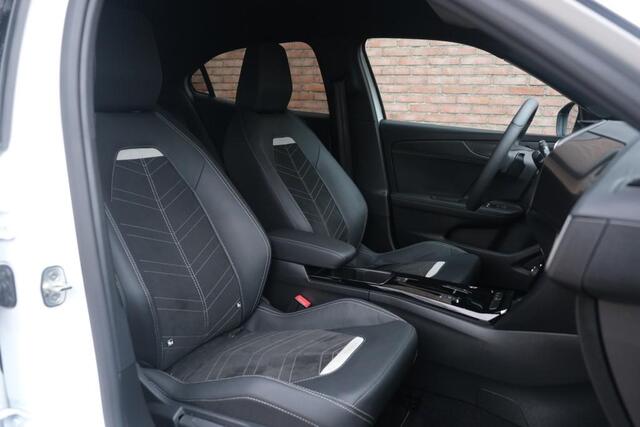 Opel MOKKA 1.2 Turbo 130pk EAT8 Ultimate | App Connect | Climate | Adaptive Cruise | Keyless | Camera | Blind Spot | Winter Pakket