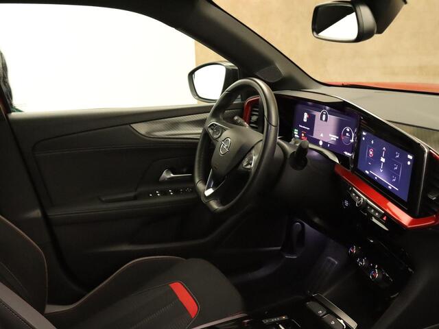Opel MOKKA Electric Level 4 50 kWh SOH 100%!! - ORIGINEEL NEDERLANDSE AUTO - DODEHOEK DETECTIE - PARKEERSENSOREN VOOR/ACHTER - ACHTERUITRIJCAMERA - APPLE CARPLAY/ANDROID AUTO - DEELS LEDEREN BEKLEDING - CRUISE CONTROL - HEMELBEKLEDING DONKER - NAVIGATIESYSTEEM FULL-MAP