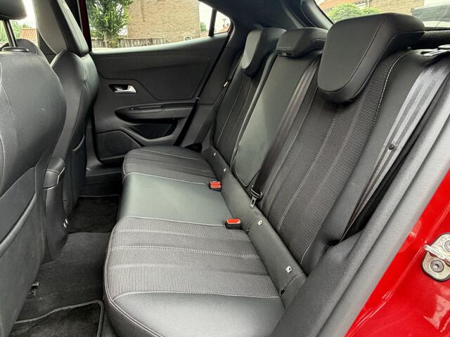 Opel MOKKA 1.2 Elegance | Clima | PDC | Camera | Stoelverwarming |