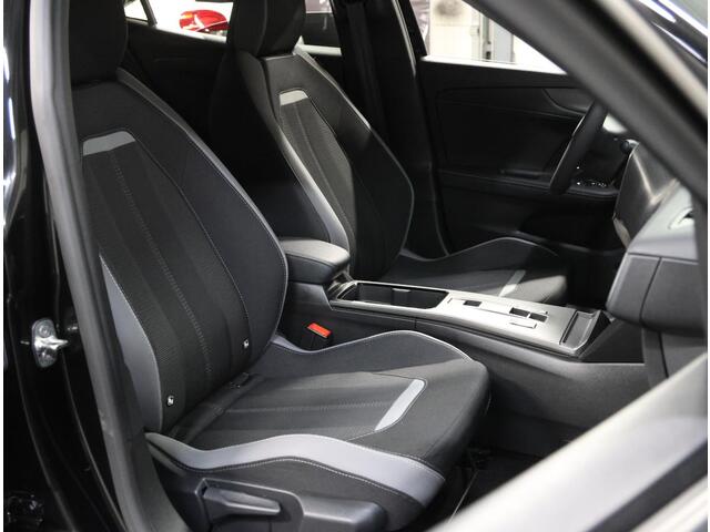 Opel MOKKA Electric GS 54 kWh 156PK | 1ste eigenaar | FULL LED | Camera | Privacy Glass | AppleCarPlay/AndroidAuto | Navigatie | Adaptief Cruise Control | Climate Control | Keyless | Isofix | Parkeersensoren |