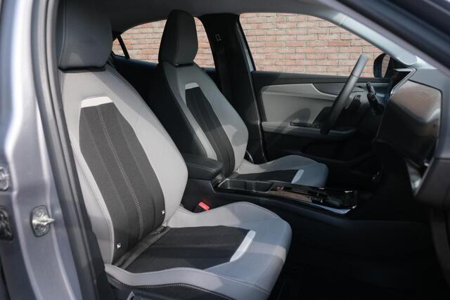 Opel MOKKA 1.2 Turbo 130pk EAT8 Elegance - App Connect - Adaptive Cruise - Keyless - Dodehoek - Winter Pakket - Trekhaak