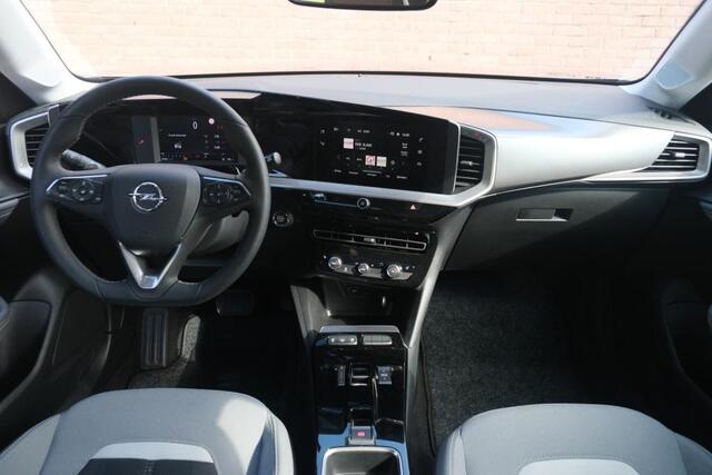 Opel MOKKA 1.2 Turbo 130pk EAT8 Elegance - App Connect - Adaptive Cruise - Keyless - Dodehoek - Winter Pakket - Trekhaak