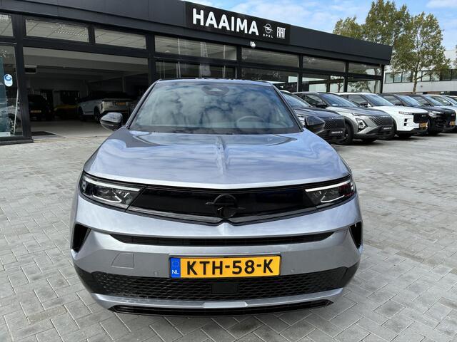 Opel MOKKA Electric GS 54 kWh | Climate control | Navigatie | Verwarmbaar stuur | Elektrisch Pakket | Camera | Parkpilot | 18" LM-Velgen | Parkpilot