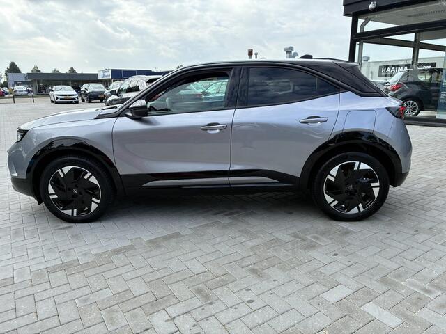 Opel MOKKA Electric GS 54 kWh | Climate control | Navigatie | Verwarmbaar stuur | Elektrisch Pakket | Camera | Parkpilot | 18" LM-Velgen | Parkpilot