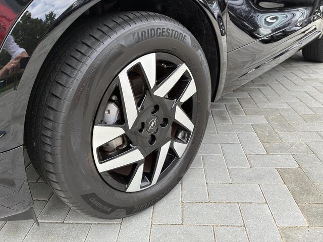 Opel MOKKA 1.2 Turbo 145Pk Hybrid GS Automaat | Climate control | Achteruitrij Camera | Elektrisch Pakket | Apple Carplay/Android Auto | Cruise control | Verwarmbaar stuurwiel | 17"LM-Velgen