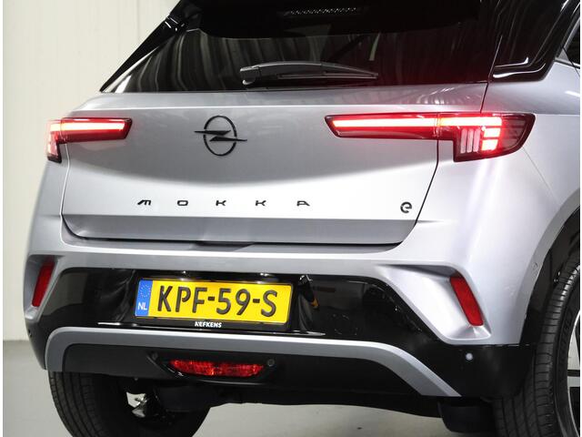 Opel MOKKA Electric GS 54 kWh 156PK | 1ste eigenaar | FULL LED | Camera | Privacy Glass | AppleCarPlay/AndroidAuto | Navigatie | Adaptief Cruise Control | Climate Control | Keyless | Isofix | Parkeersensoren |