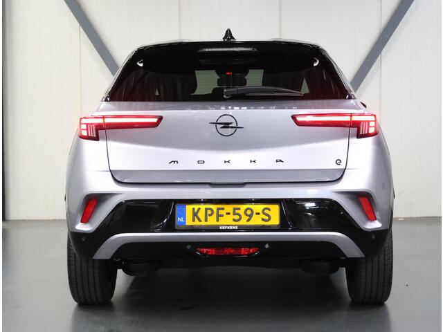 Opel MOKKA Electric GS 54 kWh 156PK | 1ste eigenaar | FULL LED | Camera | Privacy Glass | AppleCarPlay/AndroidAuto | Navigatie | Adaptief Cruise Control | Climate Control | Keyless | Isofix | Parkeersensoren |