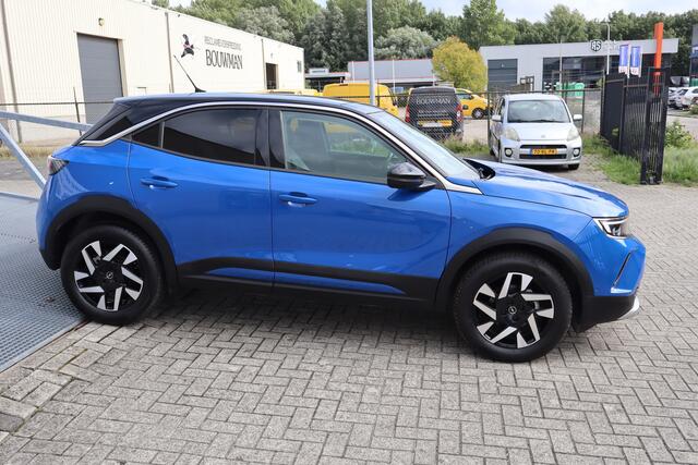 Opel MOKKA 1.2 Turbo GS Line Stoelverwarming/Lane assist/Stuurverwarming/Apple carplay/Navigatie/360 graden camera/Parkeersensoren/Dodehoekdetectie/Adaptieve cruise control