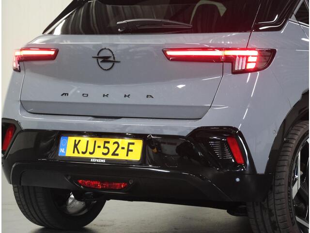 Opel MOKKA Electric GSE 54 kWh 280PK | 1ste eigenaar | Alcantara | Stoel/Stuurverwarming | FULL LED | Camera | Two-tone | Privacy Glass | AppleCarPlay/AndroidAuto | Navigatie | Adaptief Cruise Control | Keyless | Isofix |