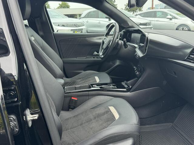 Opel MOKKA 1.2 Turbo Ultimate AUT Rijklaar incl. grote beurt en 100% dealer onderhouden bij ons! | Keyless | Camera | Alcantara lederen stoelen met verwarming | Stuurverwarming | Carplay | Distr. v.v. | All season banden | Full LED