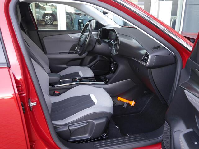 Opel MOKKA Mokka-e Business Elegance 50-kWh 11kw bl. | SOH 91.6% | Achteruitrijcamera | Navigatie | Apple CarPlay | Android Auto | Climate/Cruise Control | LED koplampen | Lichtmetalen Velgen