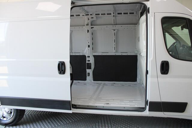 Opel MOVANO Movano-e L3H2 Zwaar Edition 70 kWh | NL auto | airco | navigatie fullmap | pdc achter + camera | cruise control |