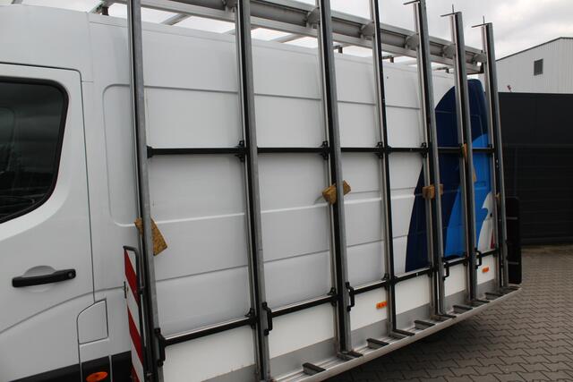 Opel MOVANO 2.3 CDTI L3H2 Selection | Incl. 12 maanden garantie | Incl. glasrek | Trekhaak | Schuifdeur rechts | 3 zitplaatsen | Bluetooth | Elektrische ramen | 1e eigenaar |
