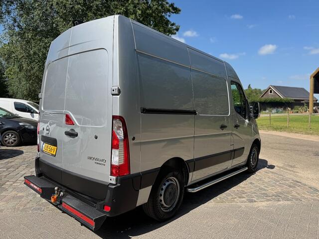 Opel MOVANO 2.3 Turbo 180pk L1H2 autom ecc,navigatie,camera,trekhaak,pdc