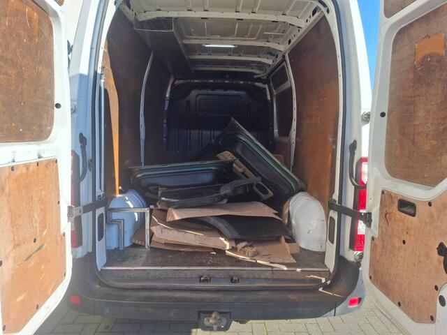 Opel MOVANO 2.3CDTI BiTurbo 146pk L2H2 3-Pers.Airco Cruise Trekhaak Pdc Schuifdeur ESP Bluetooth Betonplex Vloer Wandbetimmering Allesdragers EURO6 2.500KG Trekgewicht