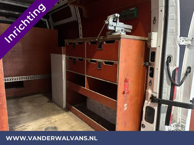 Opel MOVANO 2.3 CDTI 146pk L2H2 Inrichting Euro6 Airco | Imperiaal | Camera | Navigatie | Cruisecontrol | 2500kg Trekhaak Parkeersensoren, Bijrijdersbank