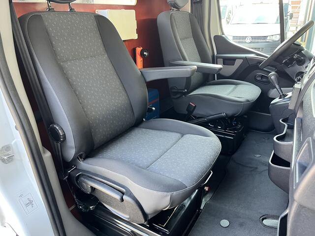 Opel MOVANO 2.3 CDTI L2H2 Airco Cruise controle Omvormer Kastinrichting Telefoon voorbereiding Achteruitrijcamera Schuifdeur Euro 5 Bpm vrij !! 1e eigenaar Dealer onderhouden Ook ideaal voor ombouw naar camper !!