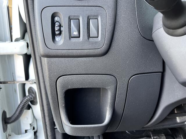 Opel MOVANO 2.3 CDTI L2H2 Airco Cruise controle Omvormer Kastinrichting Telefoon voorbereiding Achteruitrijcamera Schuifdeur Euro 5 Bpm vrij !! 1e eigenaar Dealer onderhouden Ook ideaal voor ombouw naar camper !!