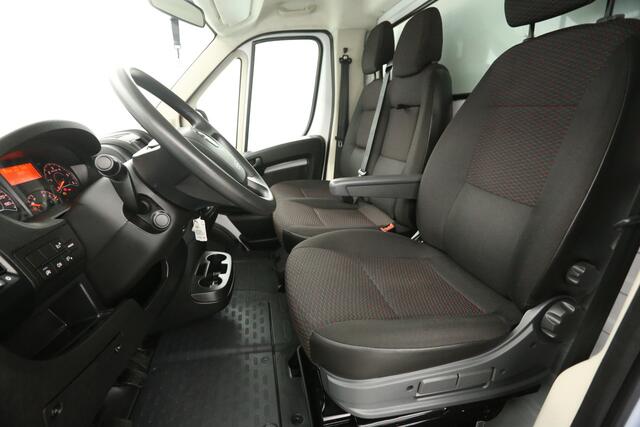 Opel MOVANO 2.2D 140PK L3 | Bakwagen | Laadklep | Laadbak | 3 Persoons | Airco | Cruise