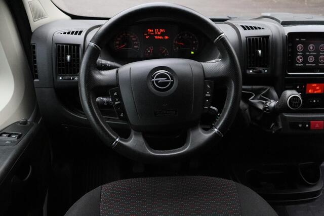 Opel MOVANO 2.2D 140 L3H2 3.5t 2023 | Trekhaak | Cruise Control | Achteruitrij Camera | Carplay | Navigatie | Climate Control | Boekjes | 2 Sleutels | Nationale Autopas