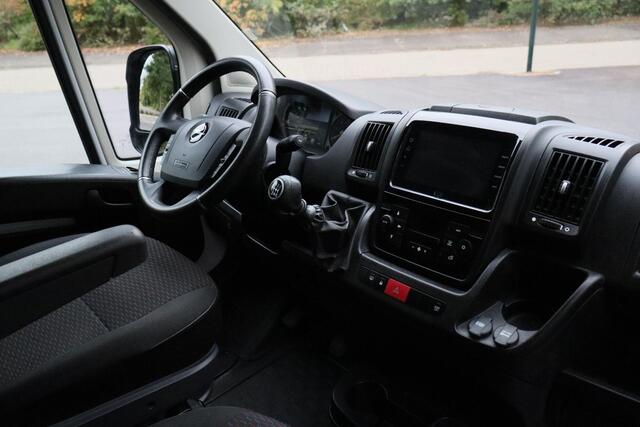 Opel MOVANO 2.2D 140 L3H2 3.5t 2023 | Trekhaak | Cruise Control | Achteruitrij Camera | Carplay | Navigatie | Climate Control | Boekjes | 2 Sleutels | Nationale Autopas