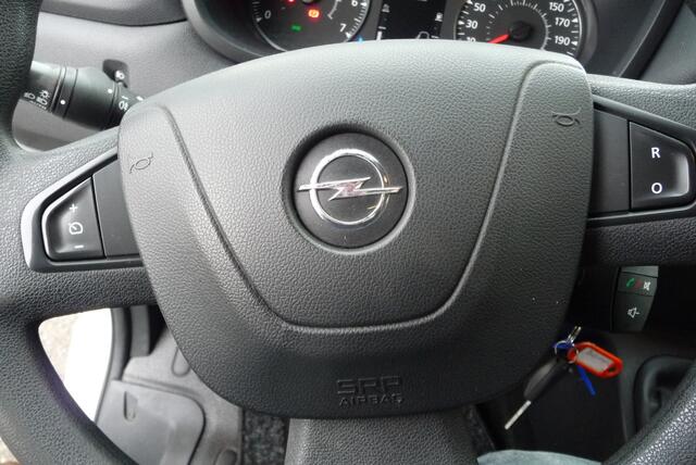 Opel MOVANO 2.3 Turbo pick up dubb lucht