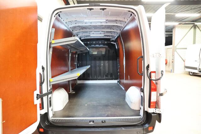 Opel MOVANO 2.3 Turbo L3H2 POST NL SCHAPPEN