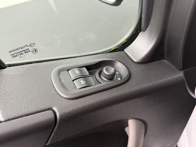 Opel MOVANO 2.3Turbo 145PK Bakwagen+Valklep | Laadklep | Speciaalbouw | Navigatie | Camera | Airco | Cruise | 3-Persoons