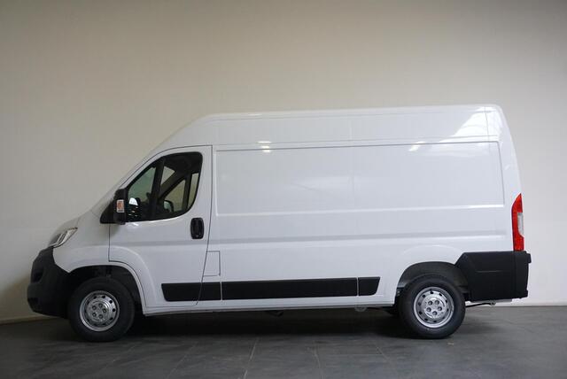 Opel MOVANO 2.2D 140 L2H2 Edition Opel Movano 2.2D 140 L2H2 Edition Airco Navi PDC Trekhaak Cruise control Nieuw Model