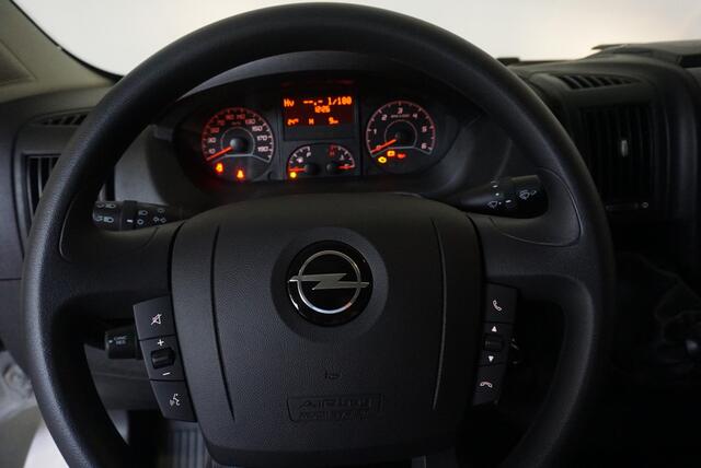 Opel MOVANO 2.2D 140 L2H2 Edition Opel Movano 2.2D 140 L2H2 Edition Airco Navi PDC Trekhaak Cruise control Nieuw Model