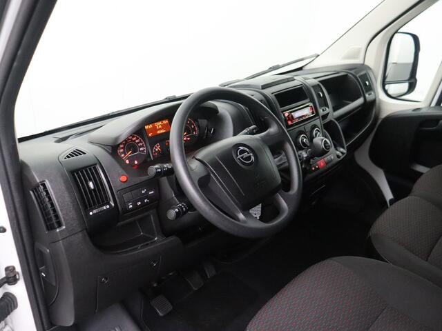 Opel MOVANO 2.2HDi 140PK Bakwagen | Laadklep | Camera | 3-Zits | Airco | Cruise | Dakspoiler