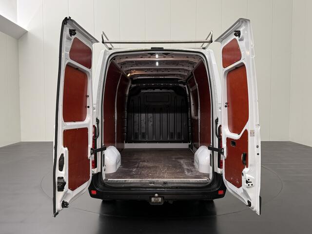 Opel MOVANO 2.3CDTI 145PK BiTurbo L2H2 | Imperiaal | Trekhaak | Airco | Navigatie | Camera | Cruise | 3-Zits |