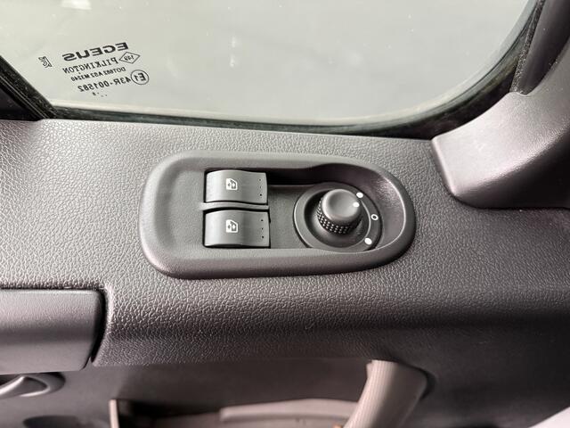 Opel MOVANO 2.3CDTi 130PK Bakwagen+Laadklep | Zijdeur | Navigatie | Airco | Airco |