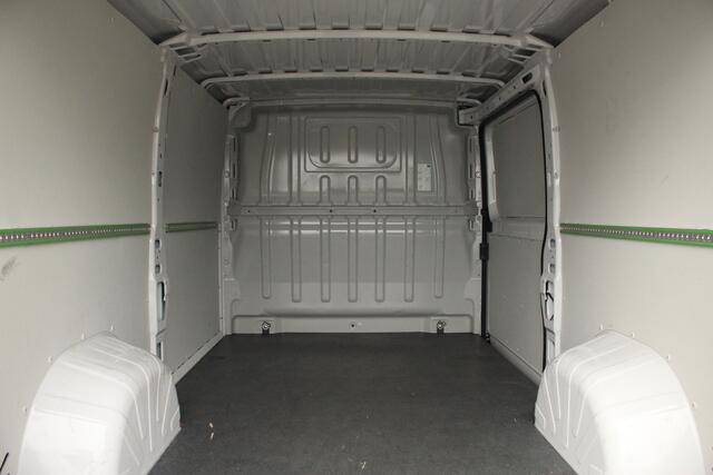 Opel MOVANO 2.2D 140pk L2H1 3.5t | Cruise | Carplay/Android | Navi | Camera | PDC | Lease 378,- p/m