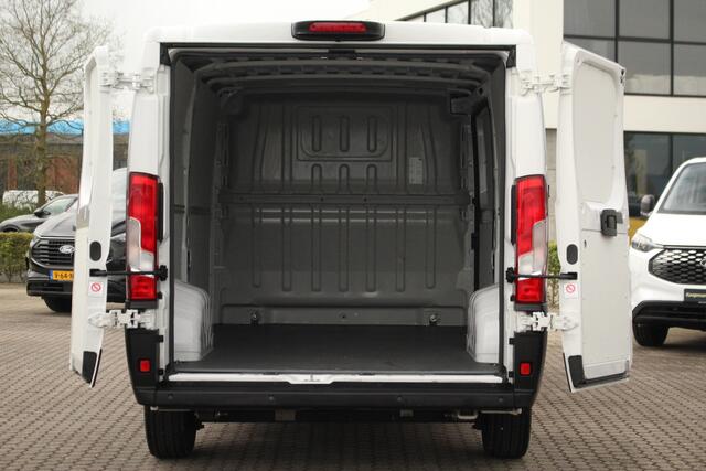 Opel MOVANO 2.2D 140pk L2H1 3.5t | Cruise | Carplay/Android | Navi | Camera | PDC | Lease 378,- p/m