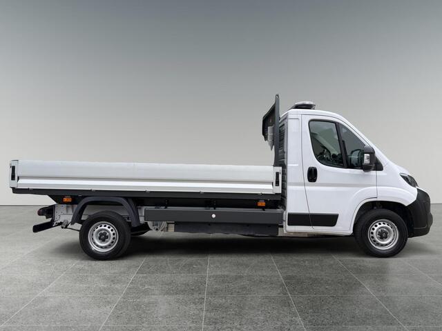 Opel MOVANO Electric L3 3.5t Zwaar 110kWh | 22 kW BOORDLADER | 8 JAAR GARANTIE | 3-ZITS | DAKFLITSER | ALL SEASON BANDEN | APPLE CARPLAY / ANDROID AUTO | CAMERA | KEYLESS | Bluetooth | Lederen stuurwiel | Keyless Entry | Automatische airco | Volwaardig reservewiel