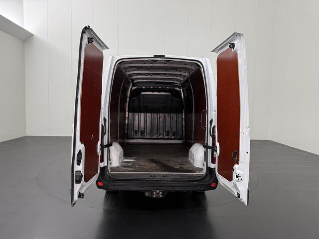 Opel MOVANO 2.3 Turbo 135PK L2H2 | 2500Kg Trekhaak | Airco | Camera | Cruise | 3-Zits | Betimmering