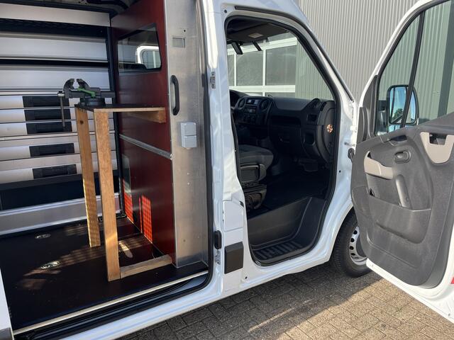 Opel MOVANO 2.3 CDTI BiTurbo L1H2 Airco Cruise controle Kastinrichting Parkeersensoren achter Achteruitrijcamera Telefoon voorbereiding Schuifdeur Euro 6 Ook ideaal voor ombouw naar camper !!