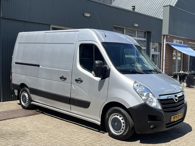 Opel MOVANO 2.3 CDTI L2H2 170pk Automaat Airco Cruise controle Trekhaak 2500kg trekgewicht Camera Telefoon voorbereiding Schuifdeur 3-Persoons Euro 6