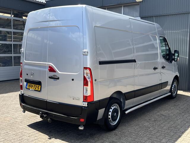 Opel MOVANO 2.3 CDTI L2H2 170pk Automaat Airco Cruise controle Trekhaak 2500kg trekgewicht Camera Telefoon voorbereiding Schuifdeur 3-Persoons Euro 6